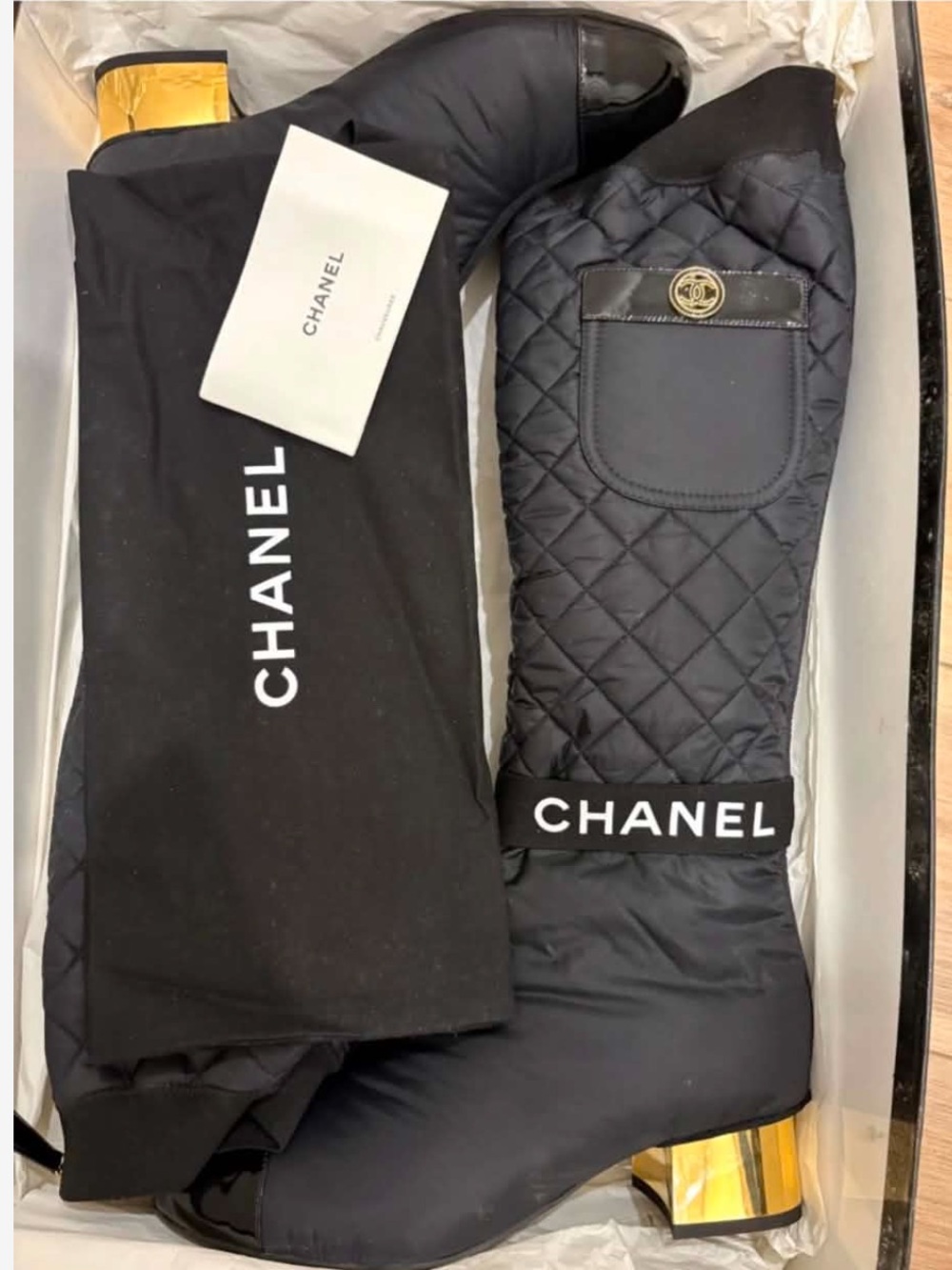 CHANEL Boots  Two way quilted leather  CC logo Runway size 40 - Picture 16 of 16